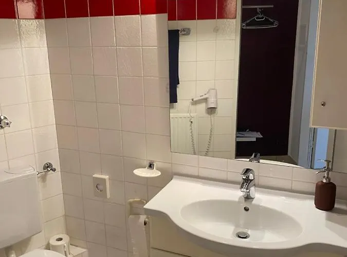 Mit Pool Zum Verlieben *